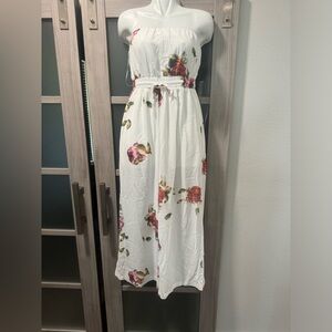 Hello Molly Stunning white, sleeveless jumpsuit. NWT